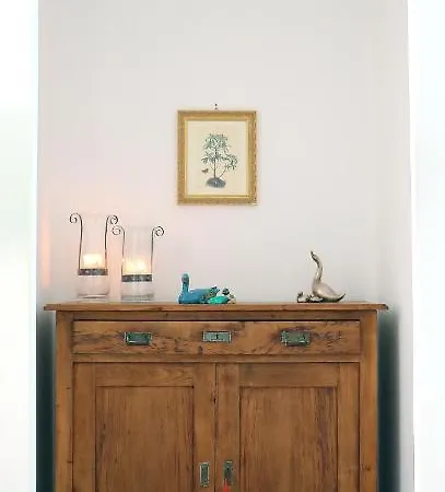 Apartment Romantic Gemstone In Pigna